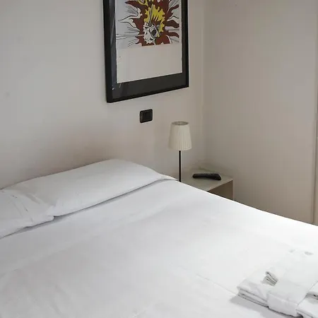 Apartament Rentopolis Ramazzini - Porta Venezia Mediolan